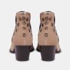 Calzadocalzado MICUIR Limited Edition | Punky Boots Special Edition Ante Taupe Tachas Oro Viejo 6Cm